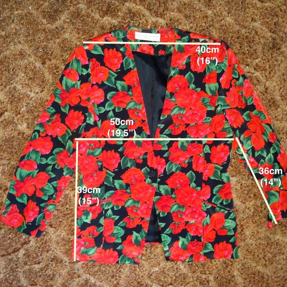 Town & Country Petite Red Floral Pattern Blazer - Picture 3 of 5